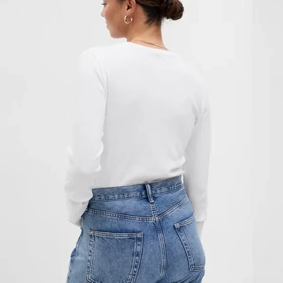 2/$30 GAP Long Sleeve Modern Crew Neck T-Shirt Fresh White XXS #A1145 - Picture 8 of 13